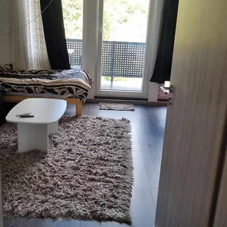 Апартаменты Mony Land *